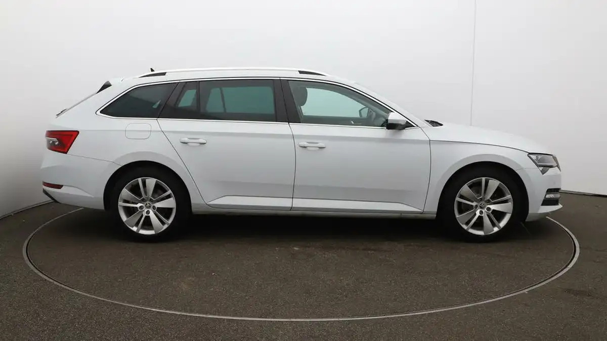 2020-skoda-superb-15-tsi-se-l-estate-big-41