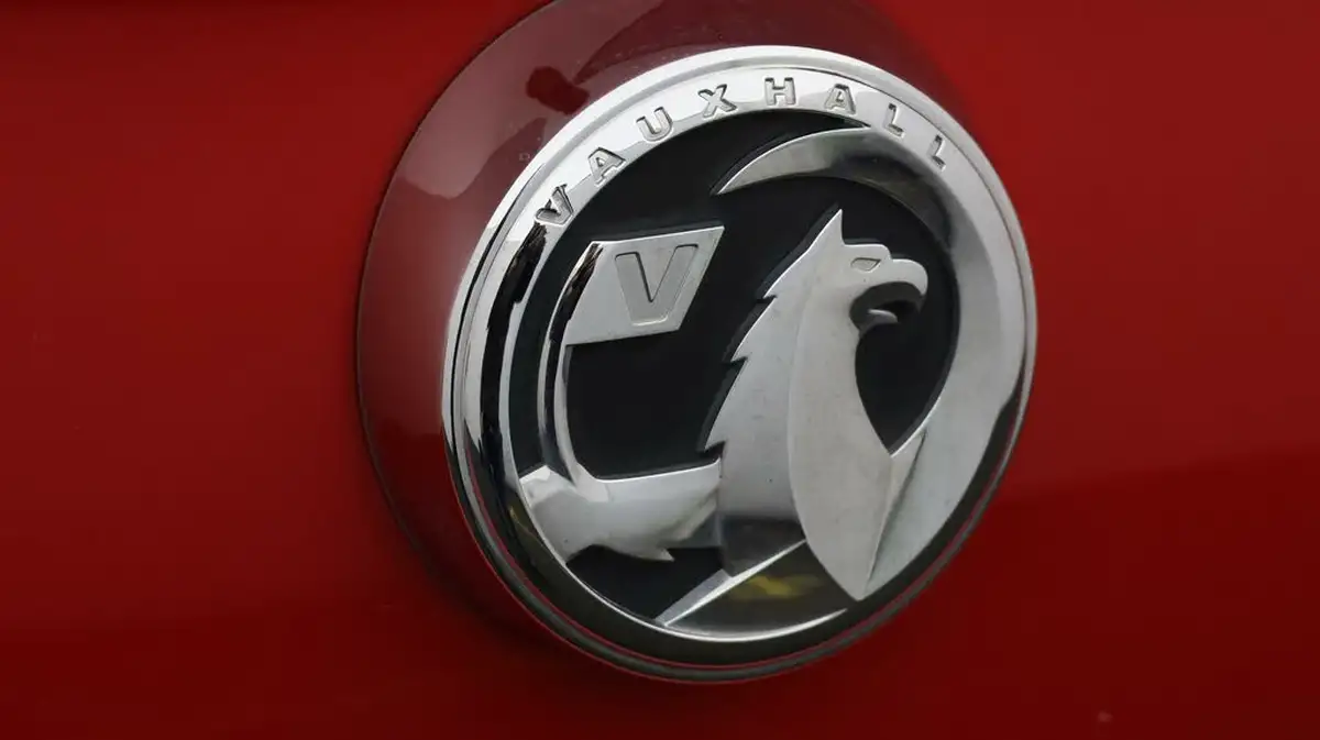 2019-vauxhall-corsa-14i-griffin-75ps-3d-big-19