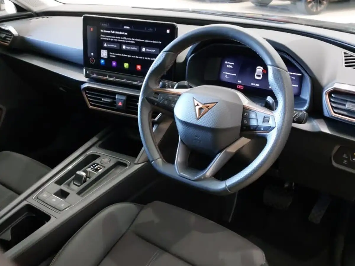 2024-cupra-leon-nf-15-etsi-v1-hatchback-big-11