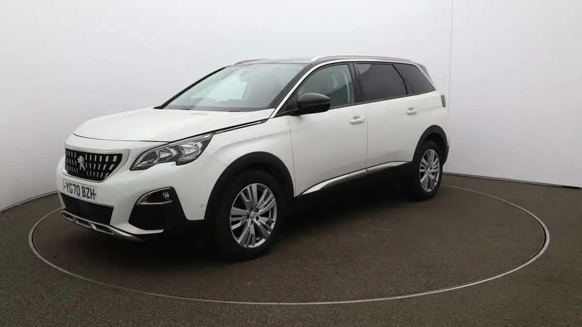 2020-peugeot-5008-suv-12-puretech-allure-big-3