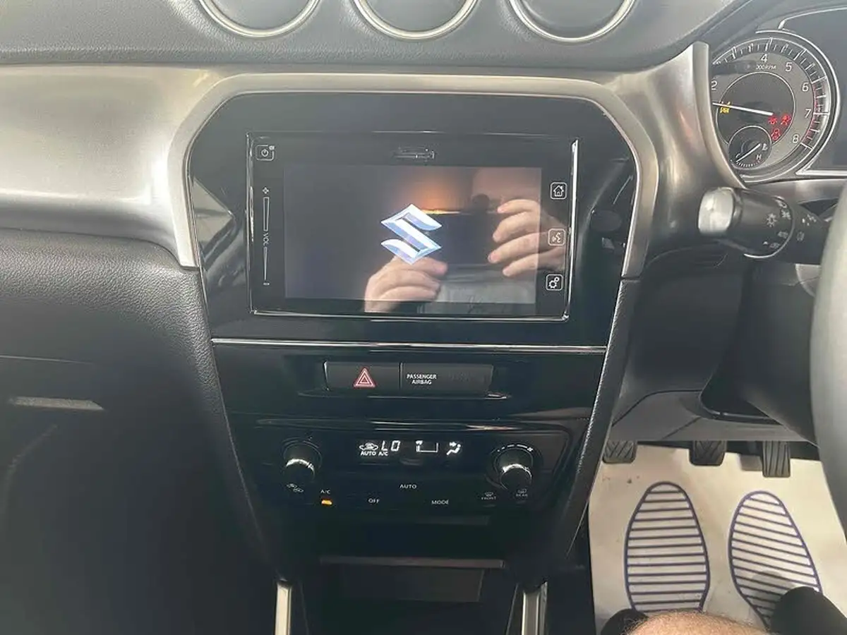 2020-suzuki-vitara-14-boosterjet-sz-t-129ps-mild-hybrid-big-9