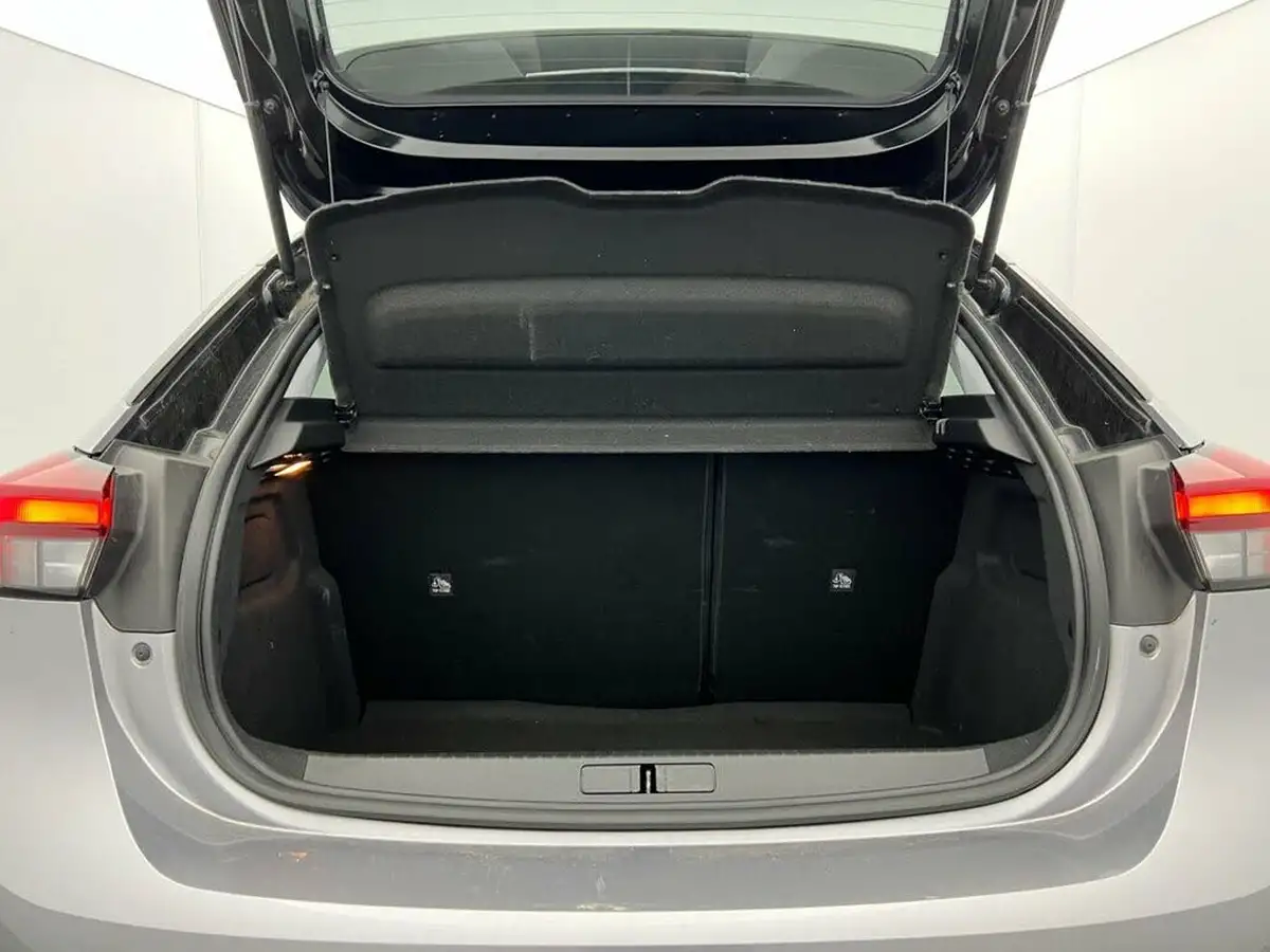 2020-vauxhall-corsa-15-turbo-d-elite-nav-premium-big-16