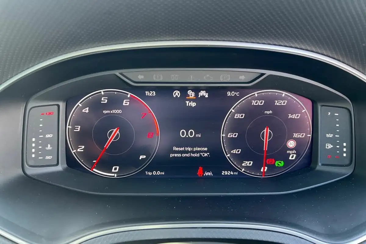 2024-seat-arona-10-tsi-fr-limited-edition-dsg-big-22