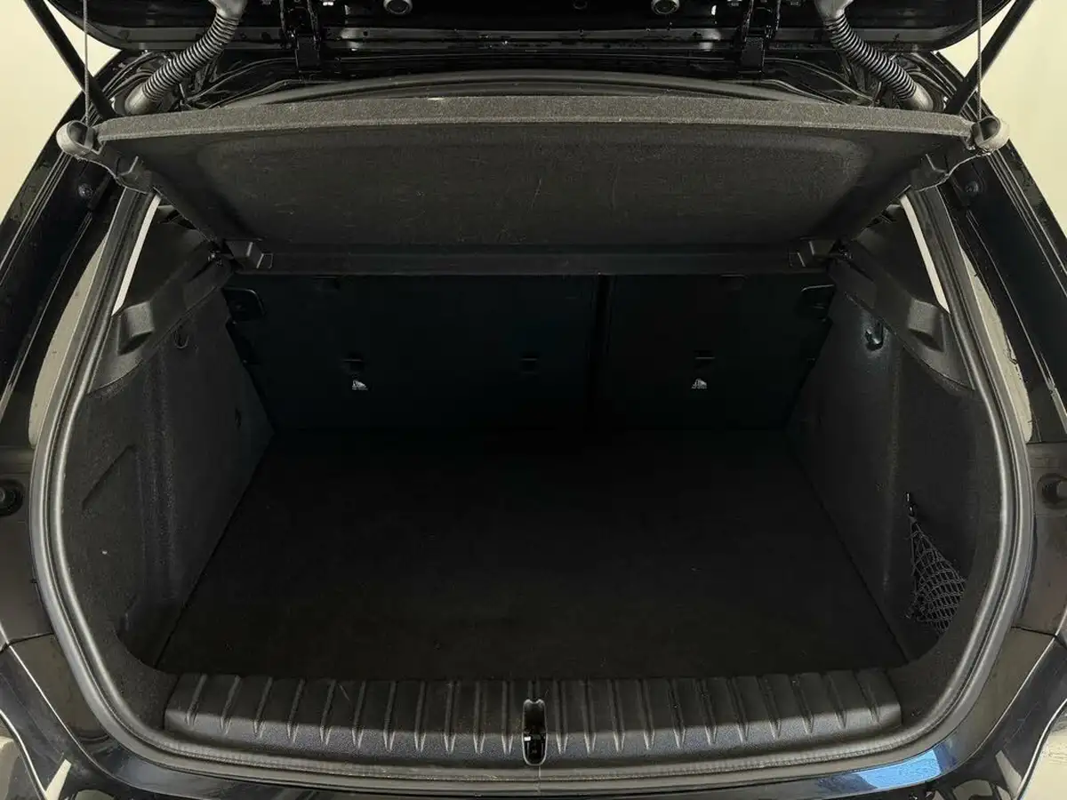 2023-bmw-1-series-15-118i-se-big-37