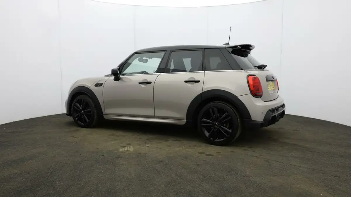 2022-mini-cooper-20-cooper-s-sport-hatchback-5d-auto-big-58