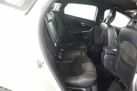 2016-volvo-v40-20td-d2-r-design-small-33