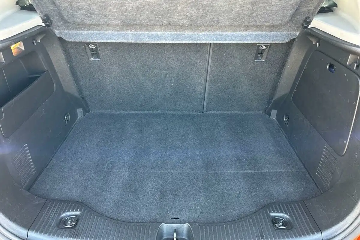 2015-vauxhall-mokka-16-se-big-19