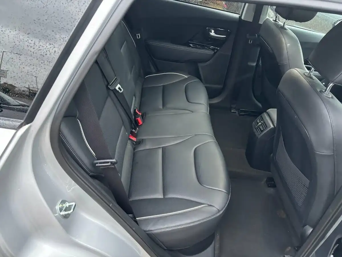 2021-kia-e-niro-ev-4-big-9