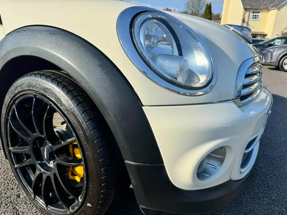 2013-mini-coupe-16-cooper-big-27