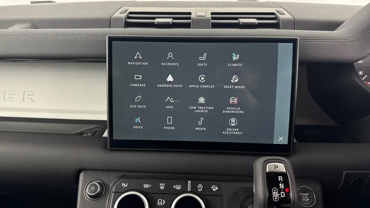 2025-land-rover-90-defender-30-d250-hard-top-s-90-big-15