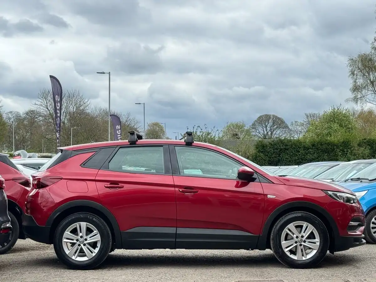 2019-vauxhall-grandland-x-12-se-ss-big-6