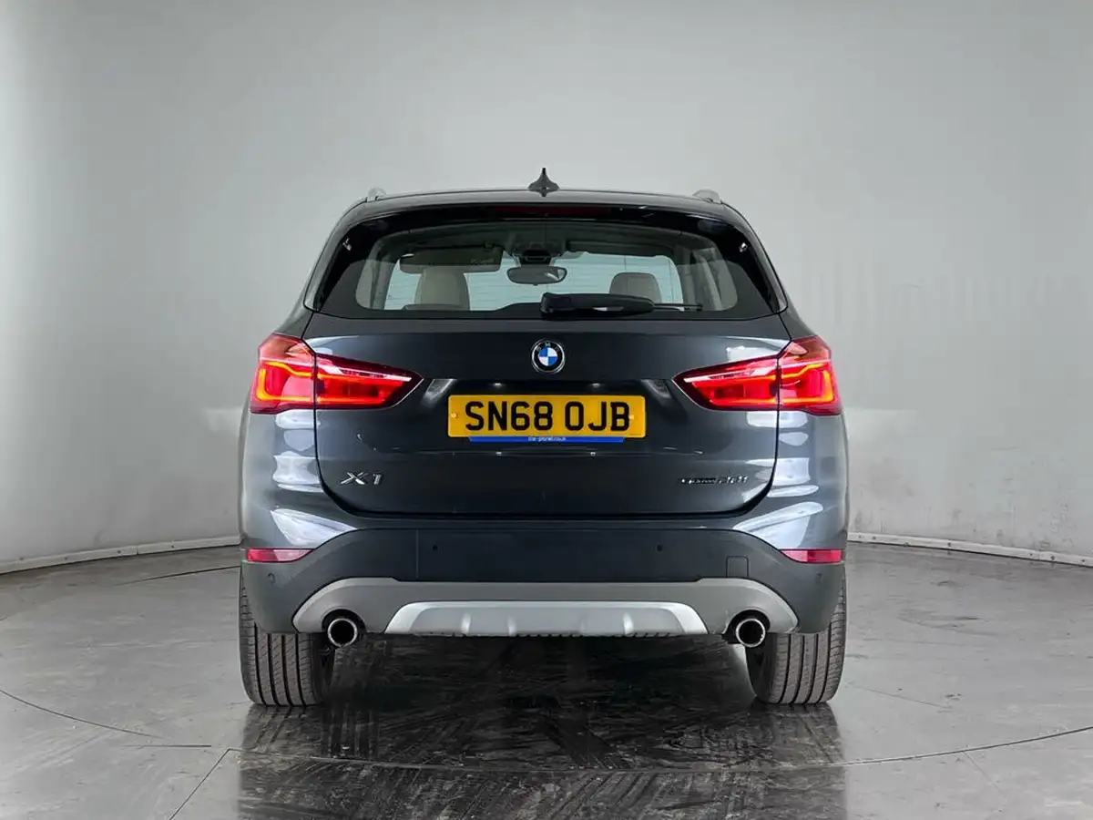 2018-bmw-x1-20-sdrive-20i-xline-ss-big-6