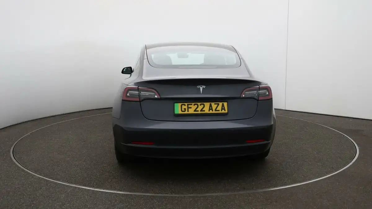 2021-tesla-model-3-e-standard-plus-big-6