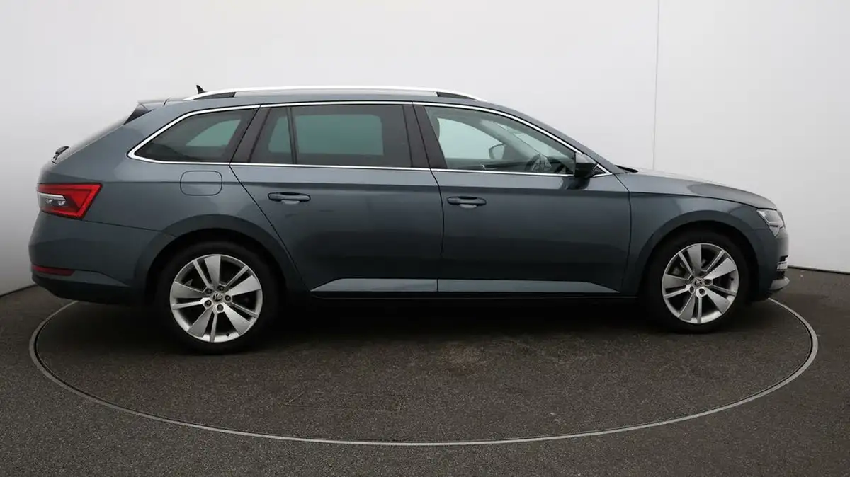2021-skoda-superb-20tdi-se-l-150ps-estate-dsg-big-8