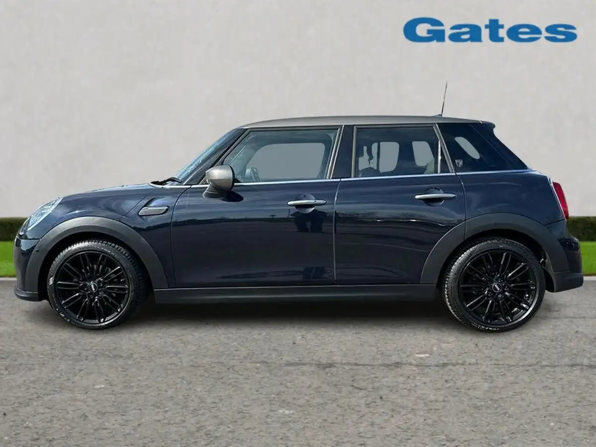 2022-mini-cooper-15-cooper-exclusive-premium-hatchback-5d-auto-big-3
