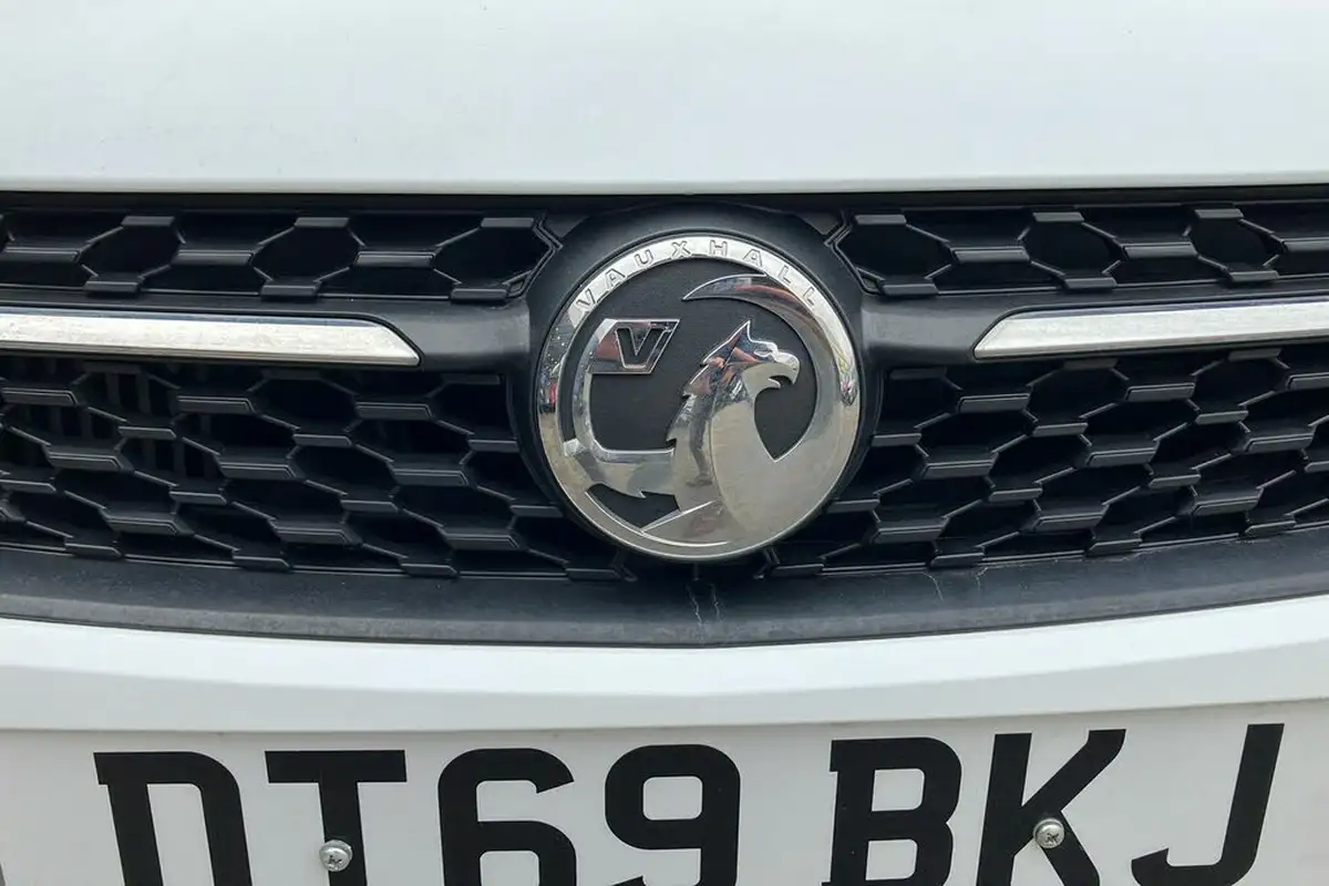 2020-vauxhall-corsa-12-turbo-sri-100ps-big-19