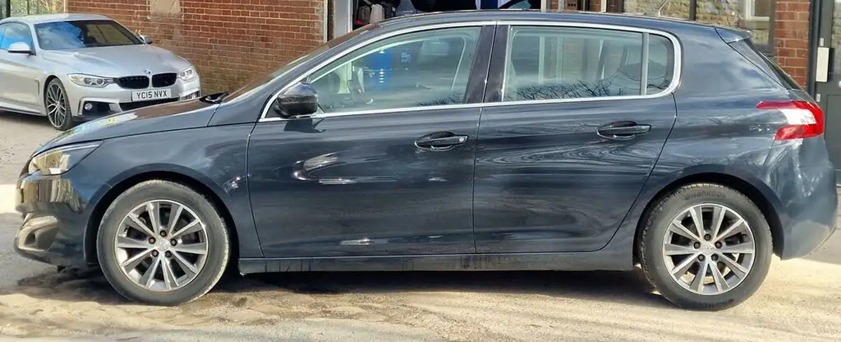 2016-peugeot-308-20-bluehdi-allure-20-bluehdi-eat6-big-4