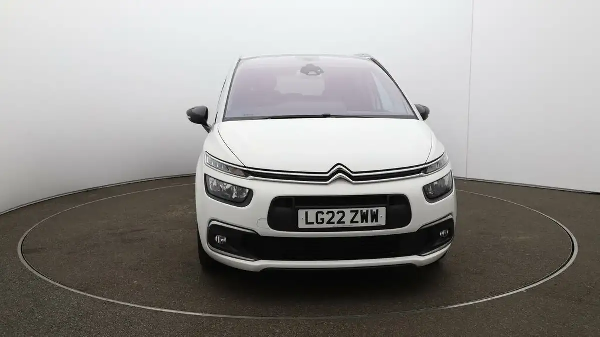 2022-citroen-grand-c4-spacetourer-12-puretech-sense-eat8-big-2