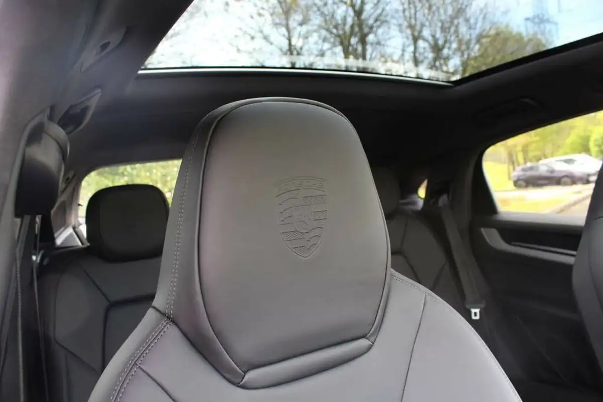 2024-porsche-cayenne-30-v6-353ps-coupe-big-33