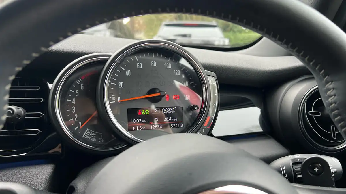 2021-mini-cooper-20-cooper-s-sport-hatchback-5d-auto-big-12