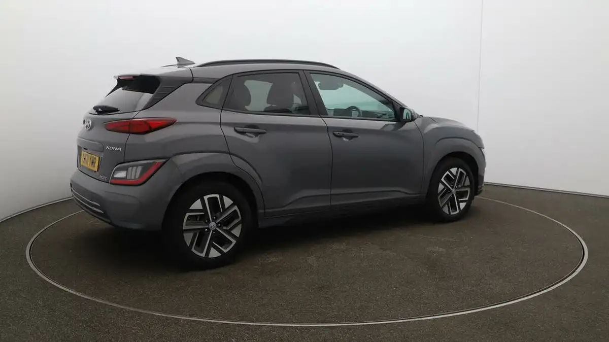 2021-hyundai-kona-e-ultimate-big-48