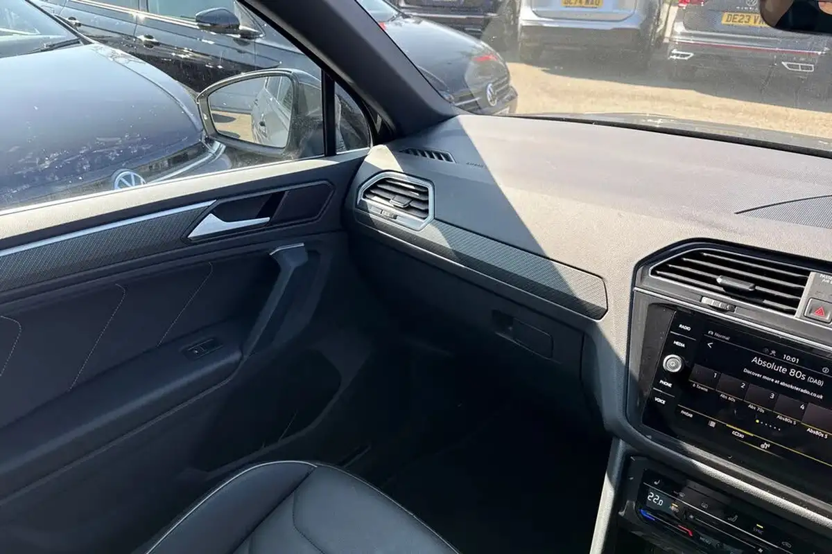 2024-volkswagen-tiguan-20tdi-r-line-edition-big-19
