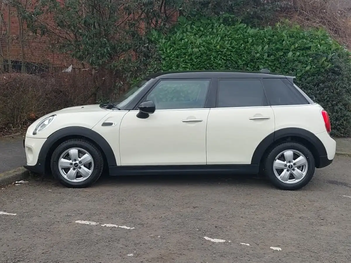 2019-mini-cooper-15-cooper-classic-hatchback-5d-big-3