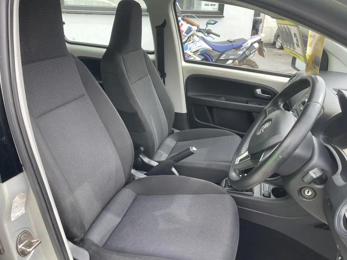 2015-skoda-citigo-10-elegance-60ps-greentech-5d-big-9