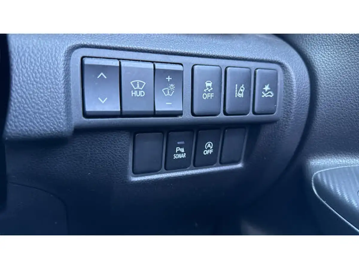 2019-mitsubishi-eclipse-cross-15-4-big-22