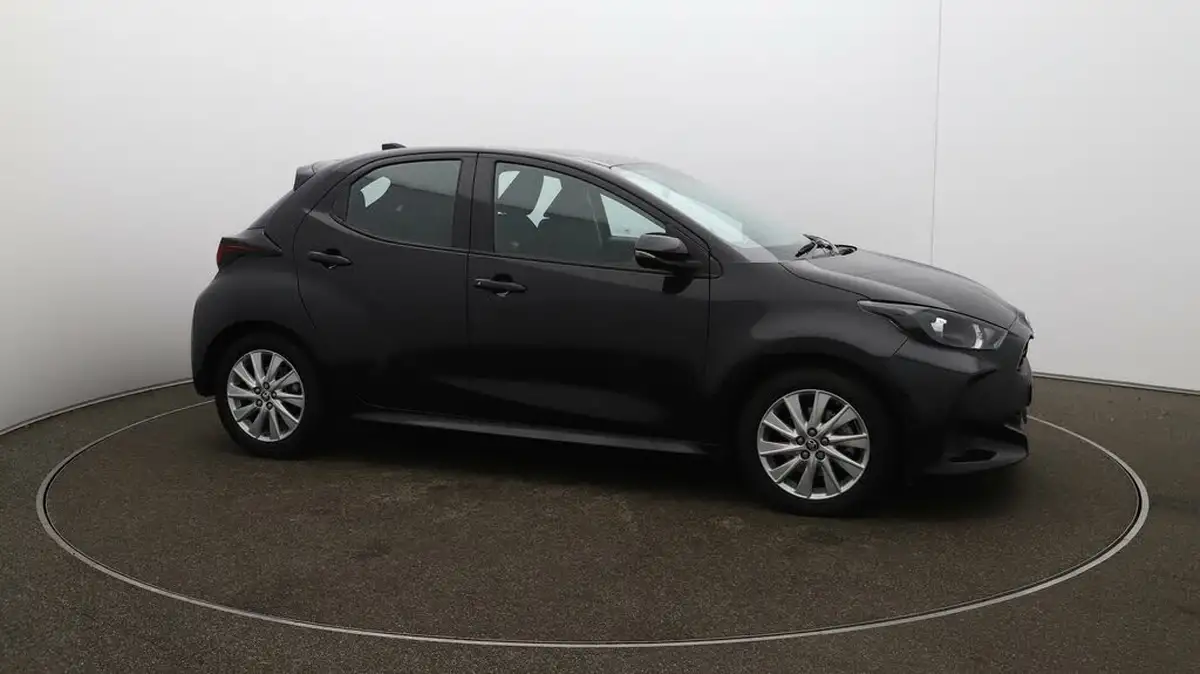 2022-toyota-yaris-15-vvt-i-icon-big-37