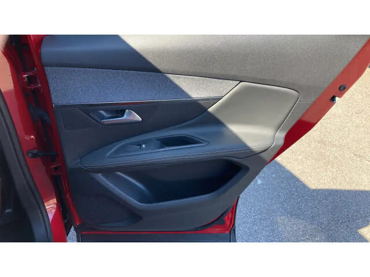 2020-peugeot-3008-suv-16-puretech-gt-line-180bhp-ss-eat8-big-26