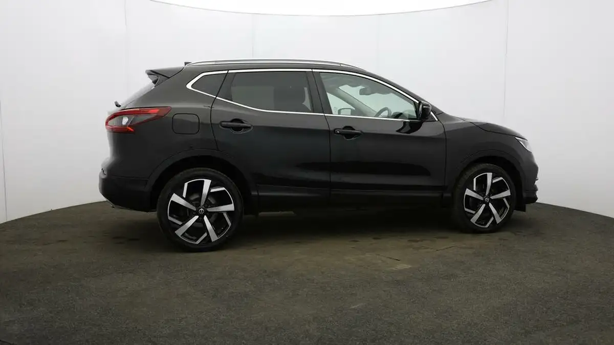 2020-nissan-qashqai-13-dig-t-tekna-160ps-big-44