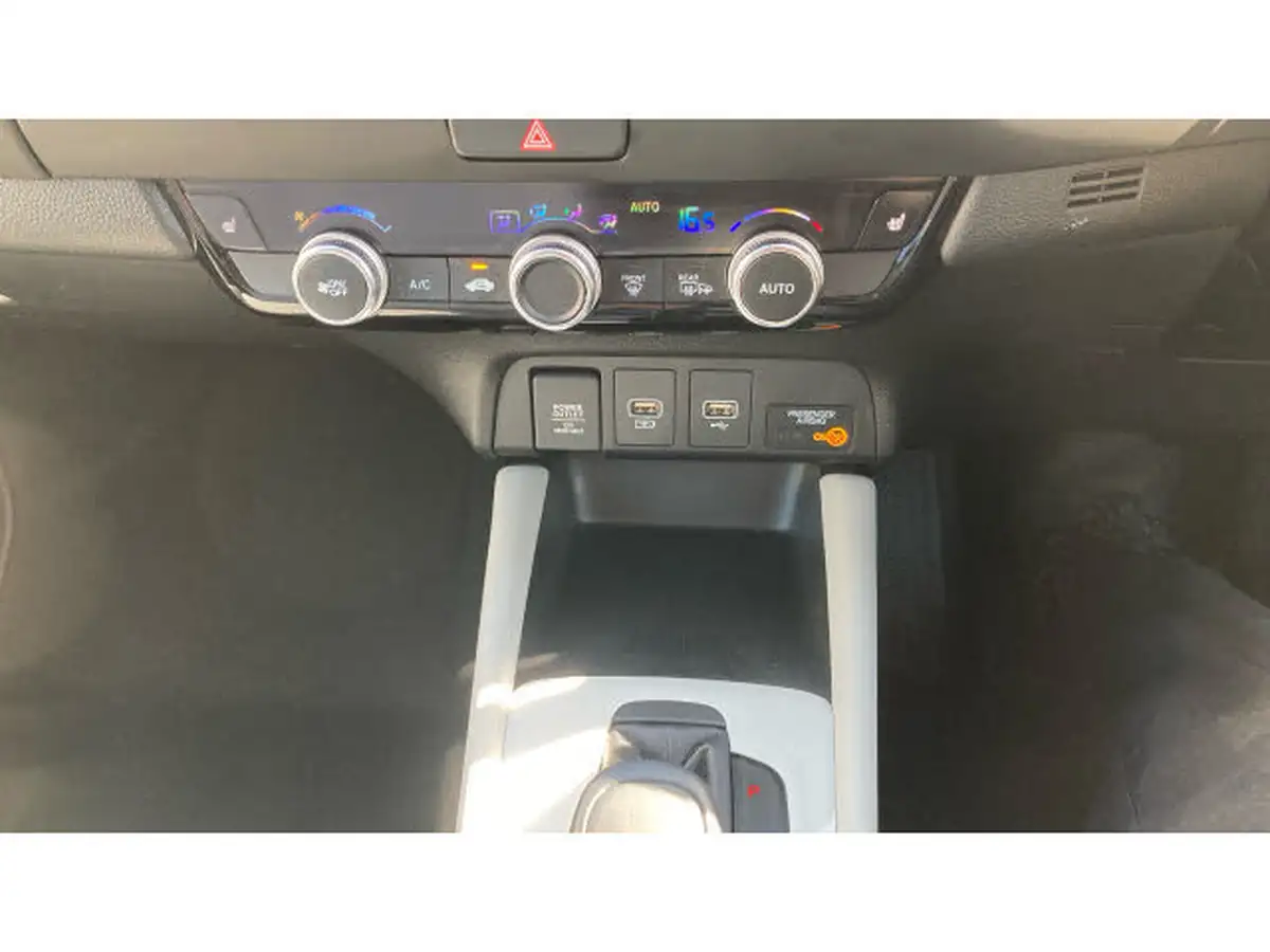 2021-honda-jazz-15-i-mmd-ex-107ps-big-17