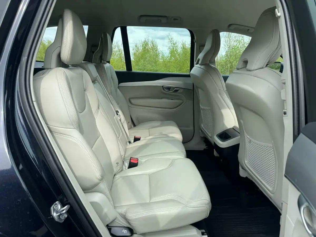 2019-volvo-xc90-20td-b5-momentum-pro-big-14