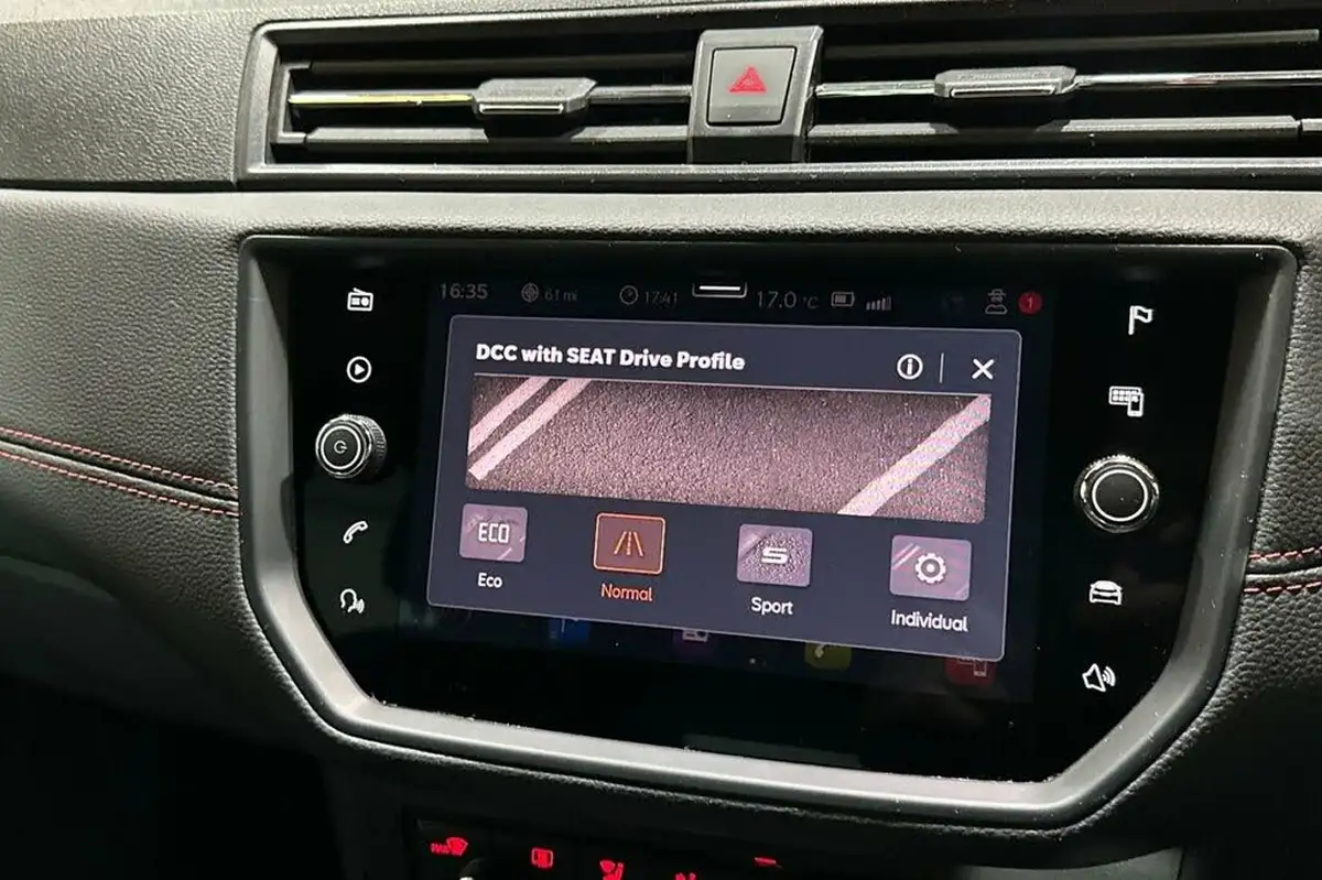 2021-seat-arona-10-tsi-fr-red-edition-big-28