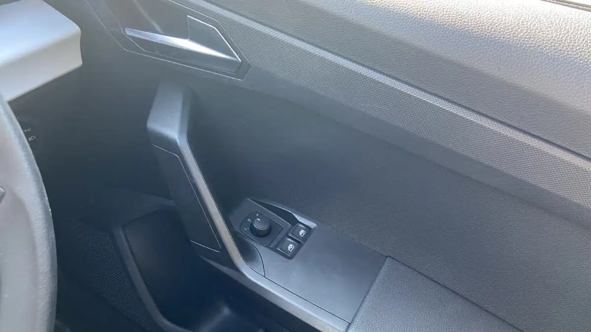 2022-seat-ibiza-10-tsi-se-technology-big-21