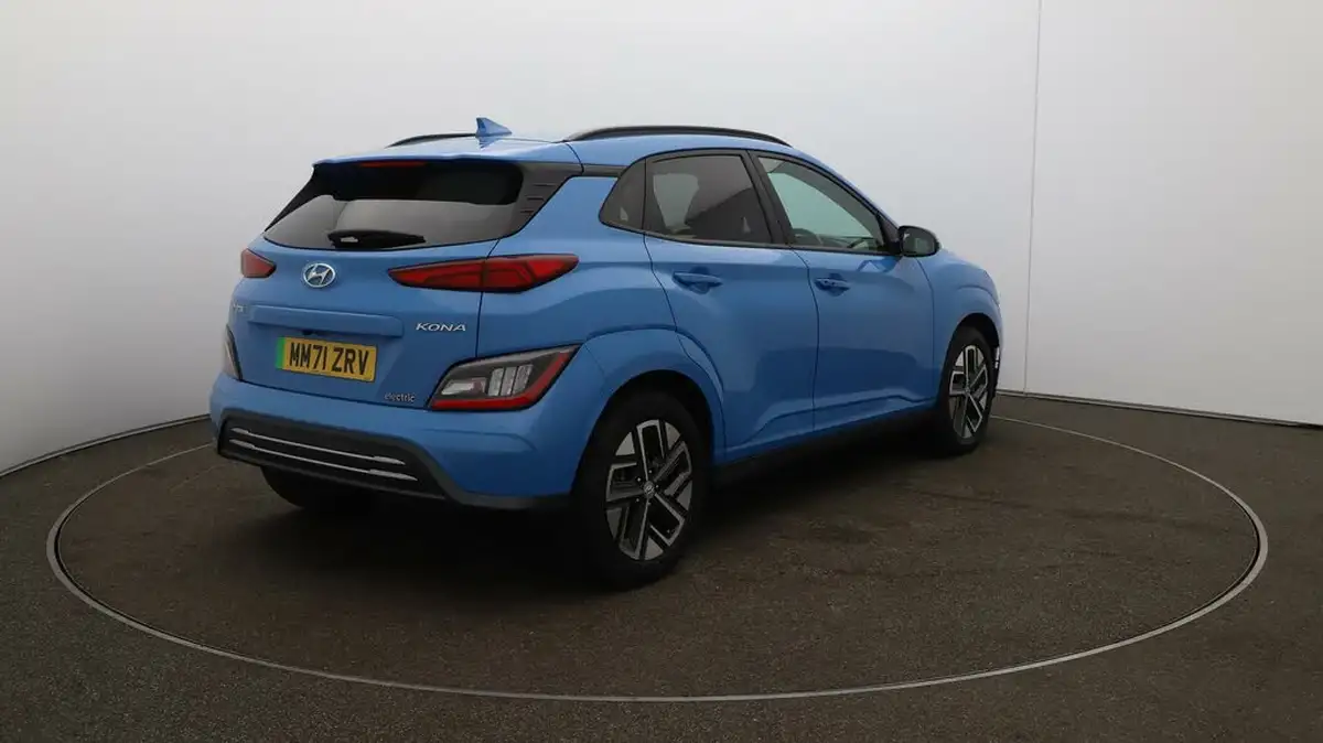 2022-hyundai-kona-e-premium-204ps-64kwh-7kw-obc-big-7