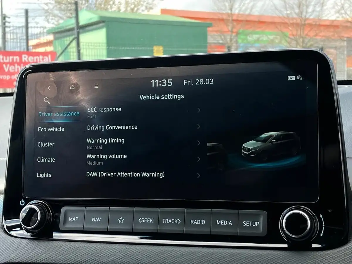 2022-hyundai-kona-16-gdi-premium-big-30