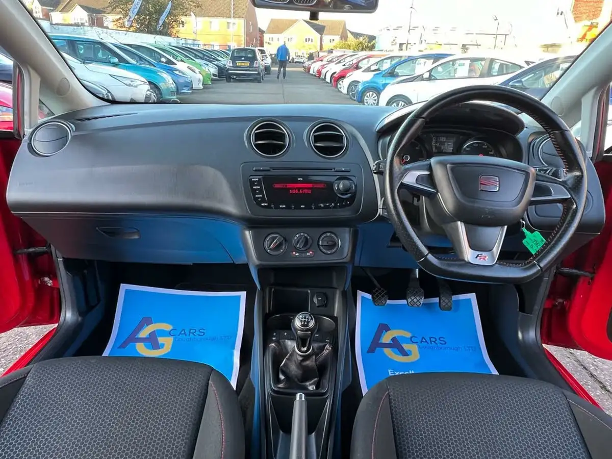 2012-seat-ibiza-16td-fr-105-cr-sportcoupe-hatchback-3d-big-1