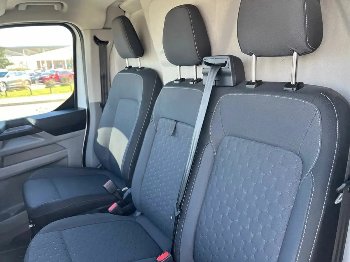2023-ford-transit-custom-20tdci-280-l1h1-limited-136pseu6e-panel-van-1996cc-big-15