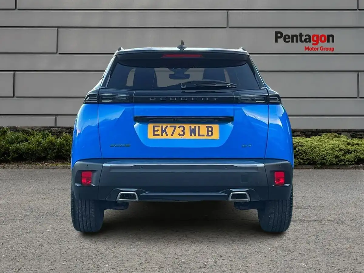 2023-peugeot-2008-suv-big-13