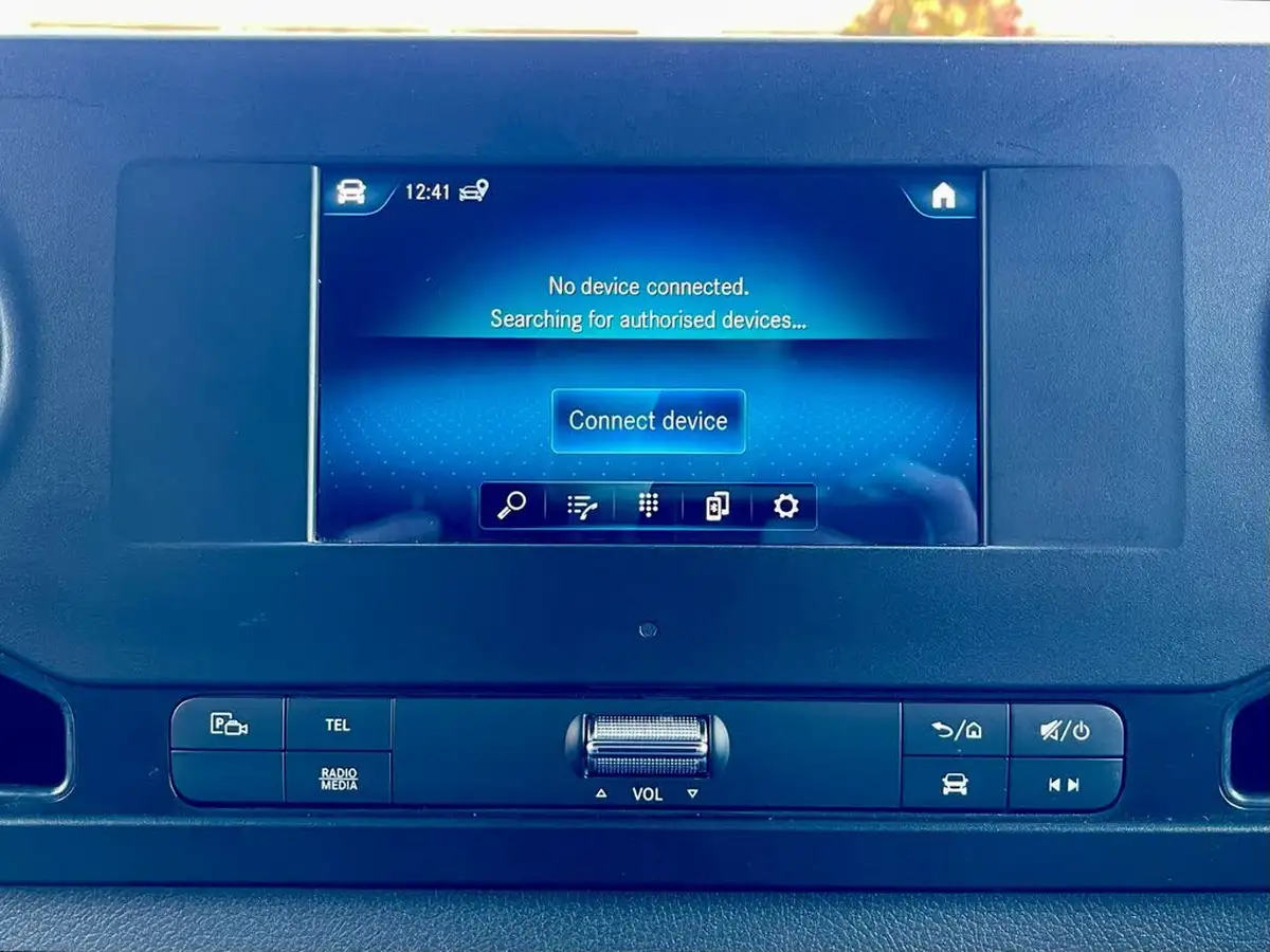 2023-mercedes-benz-sprinter-20cdi-315-l2h1-premium-big-34