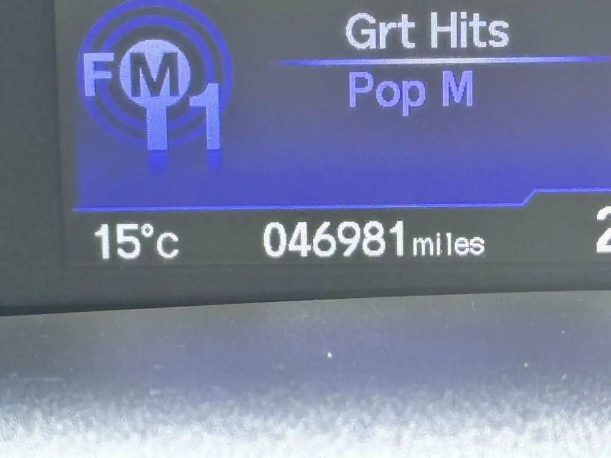 2015-honda-civic-14-s-1-cd-big-18