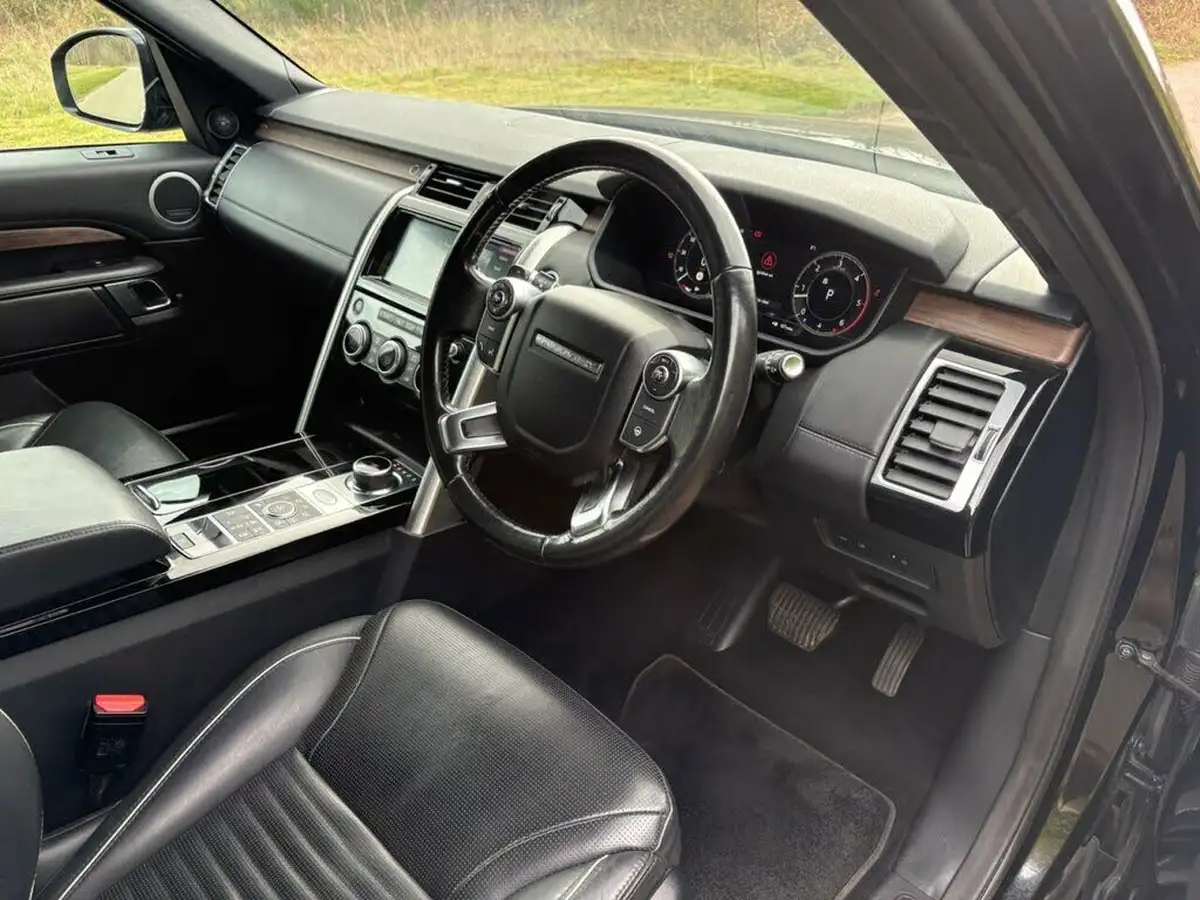 2018-land-rover-discovery-30td6-hse-luxury-big-7