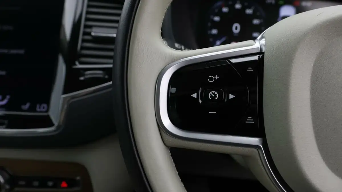 2019-volvo-xc90-20td-d5-inscription-pro-big-20
