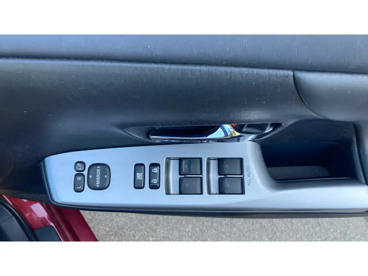 2020-toyota-prius-18-vvt-i-excel-big-30