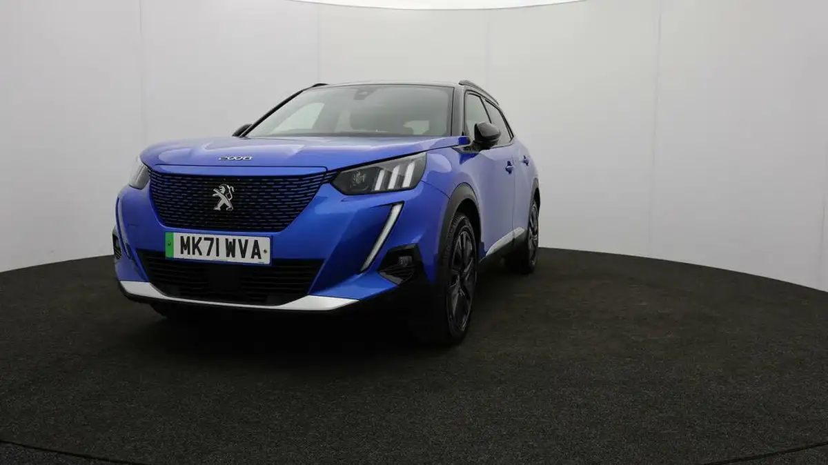 2021-peugeot-2008-suv-e-gt-premium-big-49