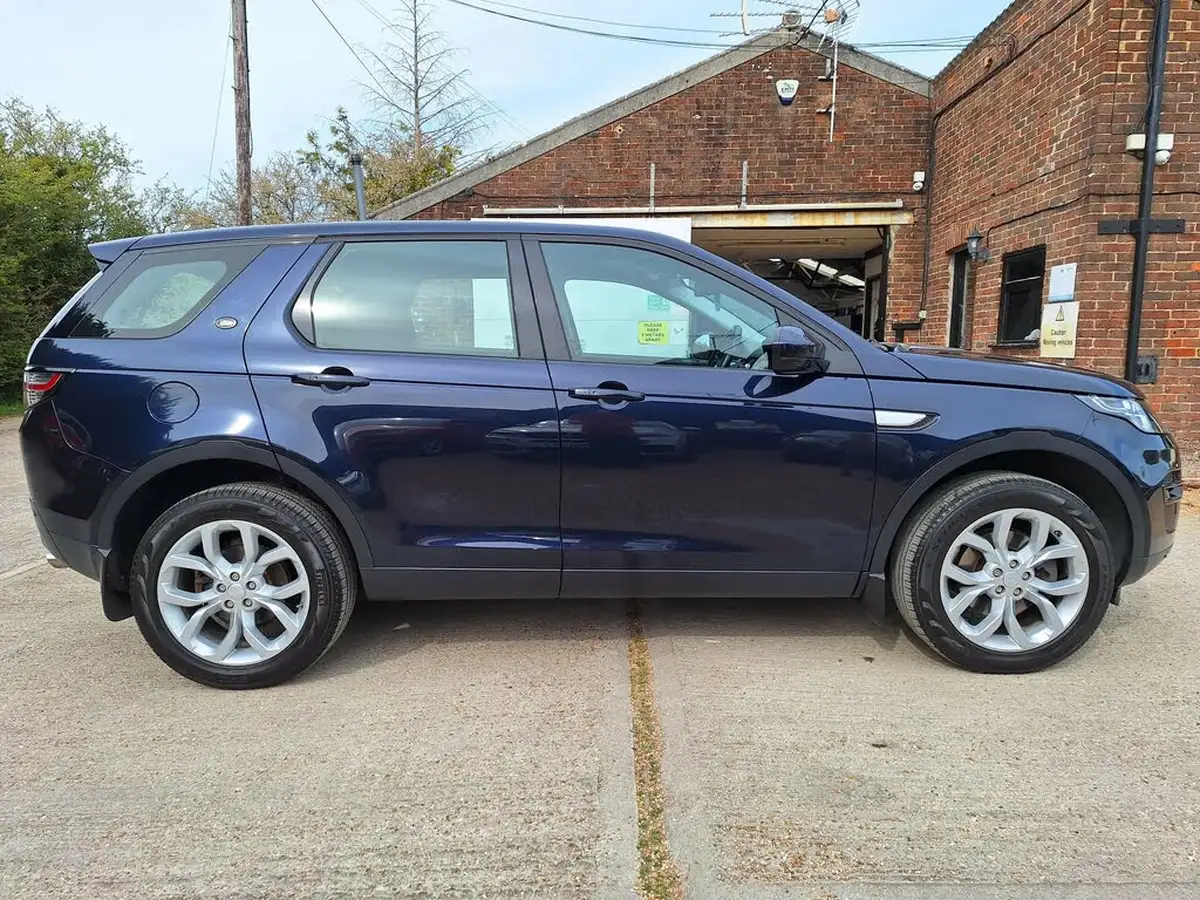 2016-land-rover-discovery-sport-20td4-hse-180ps-awd-ss-auto-big-4