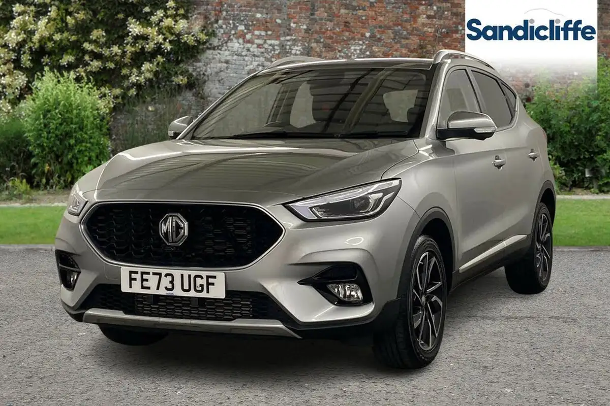 2023-mg-zs-suv-10t-gdi-exclusive-auto-big-7