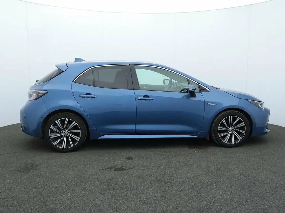2021-toyota-corolla-18-vvt-i-design-spare-wheel-hatchback-5d-big-7
